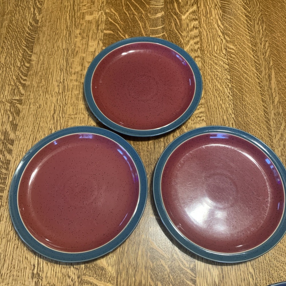 Denby Harlequin Dinner Plates Set Of 3 Green Red Flecked England 10.5"